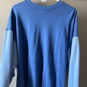 American Eagle blue long sleeve crew neck